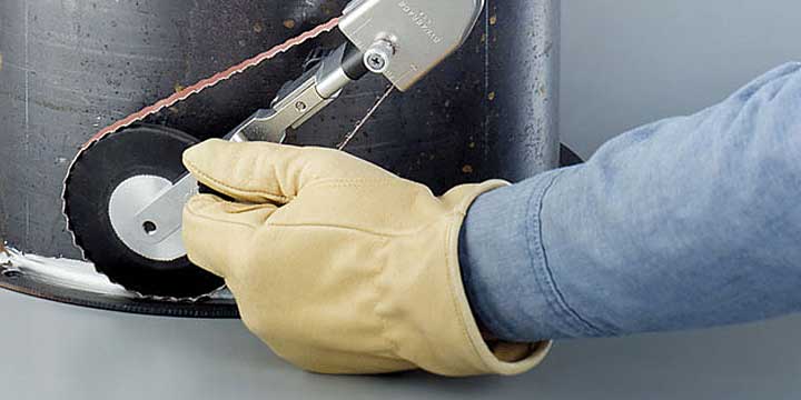 Dynabrade Dynafile II sanding weld with scalloped belt